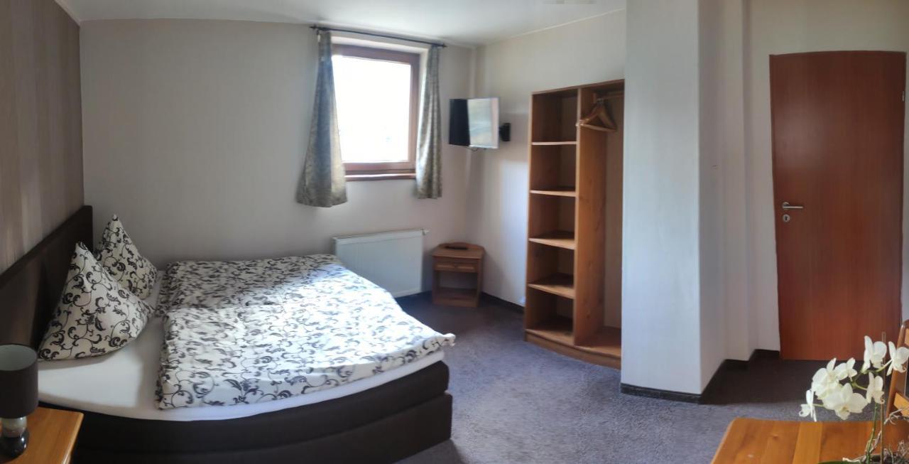 Margus Apartmany Oscadnica Extérieur photo